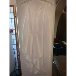 Womens White Dress - Strappy / Flowy