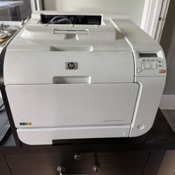 HP LaserJet Pro 400 M451dn Color Laser Printer