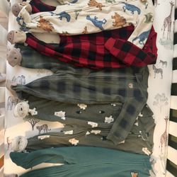 5 Carters Fleece Baby Pajamas 6 Months