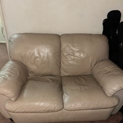 Real Leather Loveseat – Comfortable & Durable