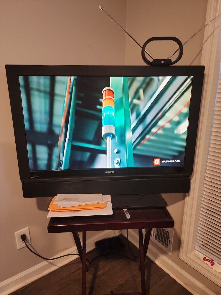 Magnavox  (contact info removed)