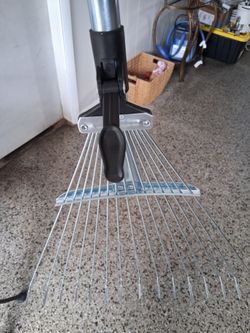 New Rake garden . Rastrillo