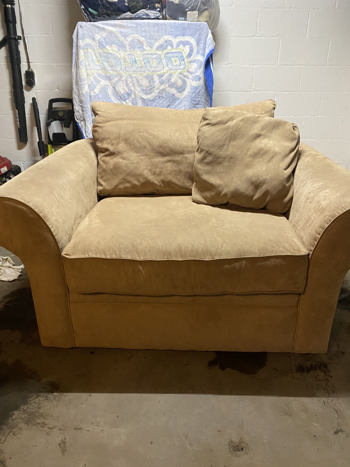 Chris Miller love seat