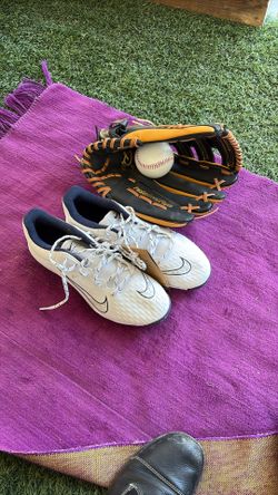 $20 for all Size 9 1/2