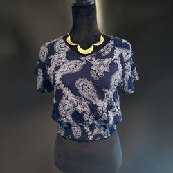 Paper Crane Womens medium Top navy blue paisley print Smocked Crop Blouse