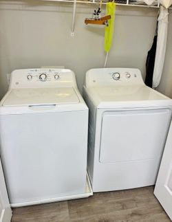 FREE DELIVERY!! GE Washer & Dryer