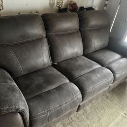 Reclining Sofa