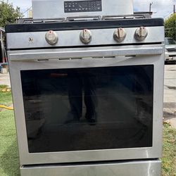 SAMSUNG STOVE