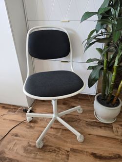 Adult IKEA office Chair / vanity chair/ Almost New