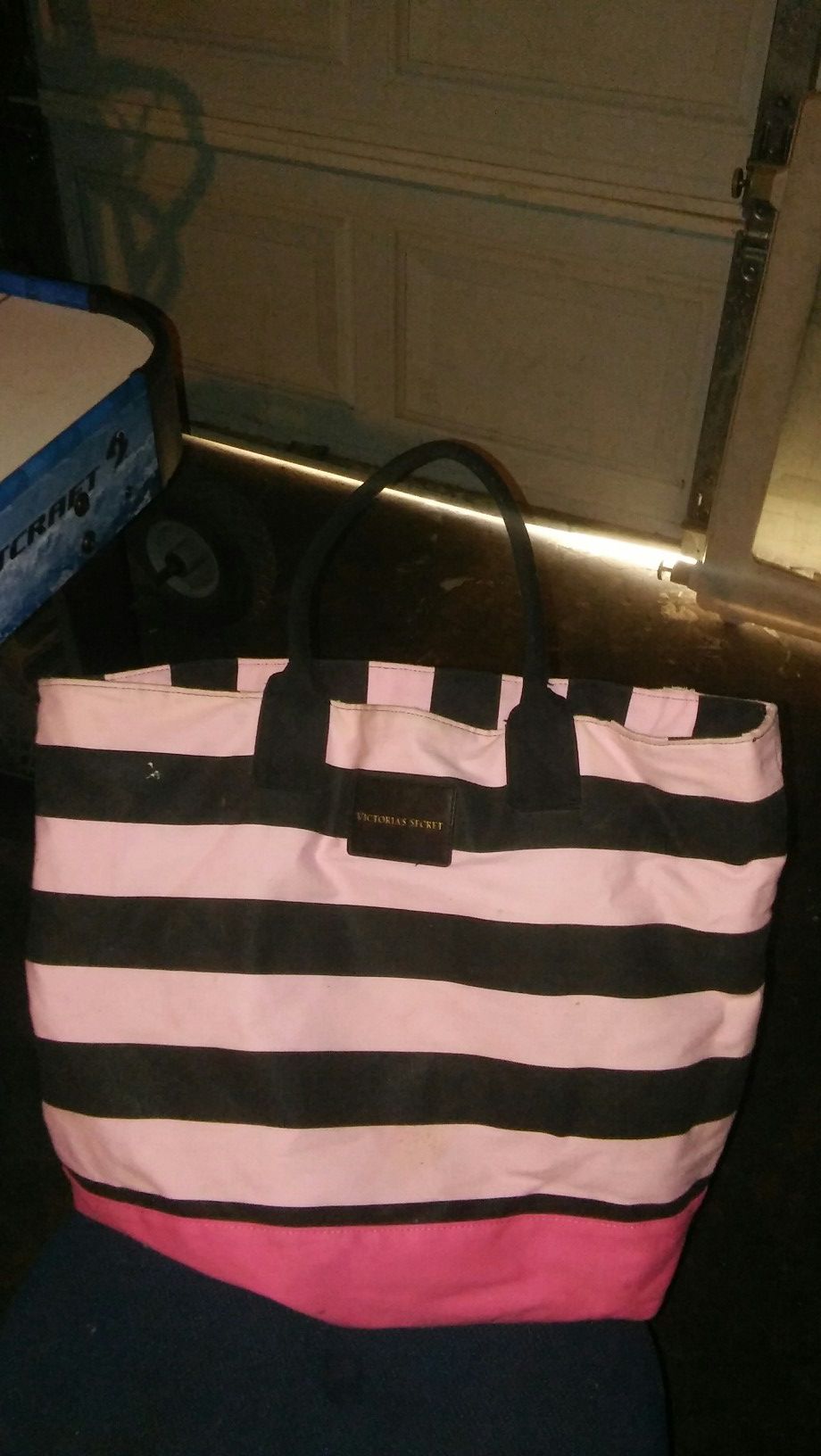 Victoria secrets beach bag for Sale in Clovis, CA - OfferUp