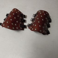 Leather arm guard