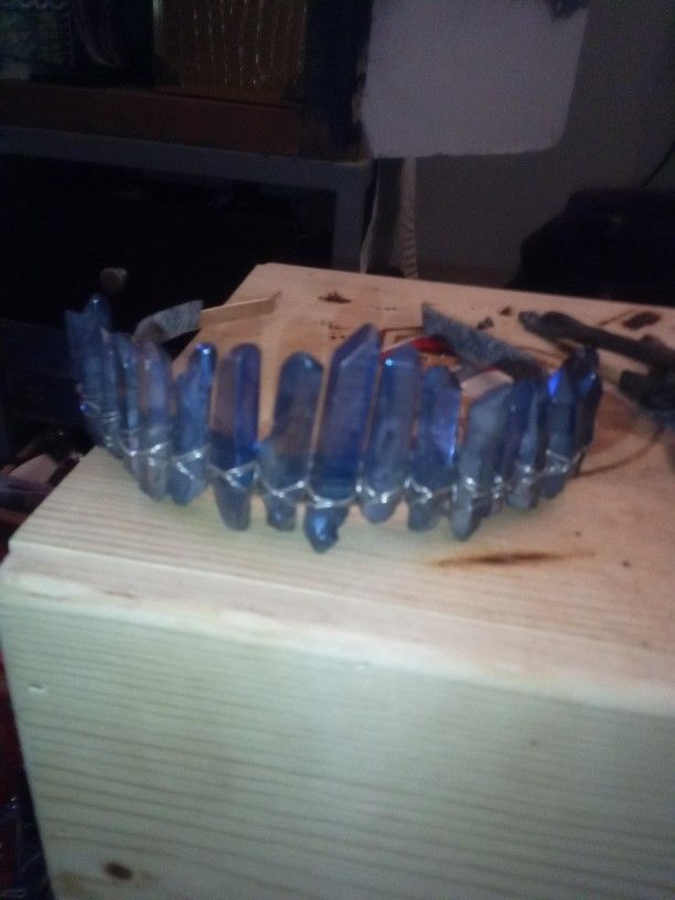 Crystal Labrodite Crown 20 Piece Exquisite Gems