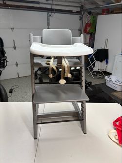 Stokke Tripp Trapp High Chair