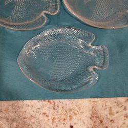  VINTAGE FISH SHAPED PLATES From FRANCE