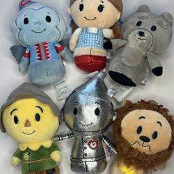 Wizard Of OZ Hallmark Itty Bitty Collectible Set - New Condition - Plush Toy Figurine 