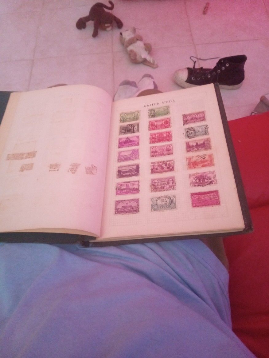 7 Page Stamp Collection Saved From Dumpster 1939 1¢2¢3€5¢