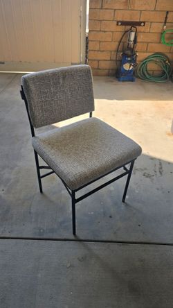 2 folding chairs NEW