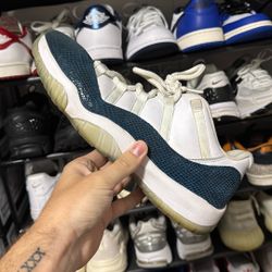 Jordan 11 Navy Snakeskin
