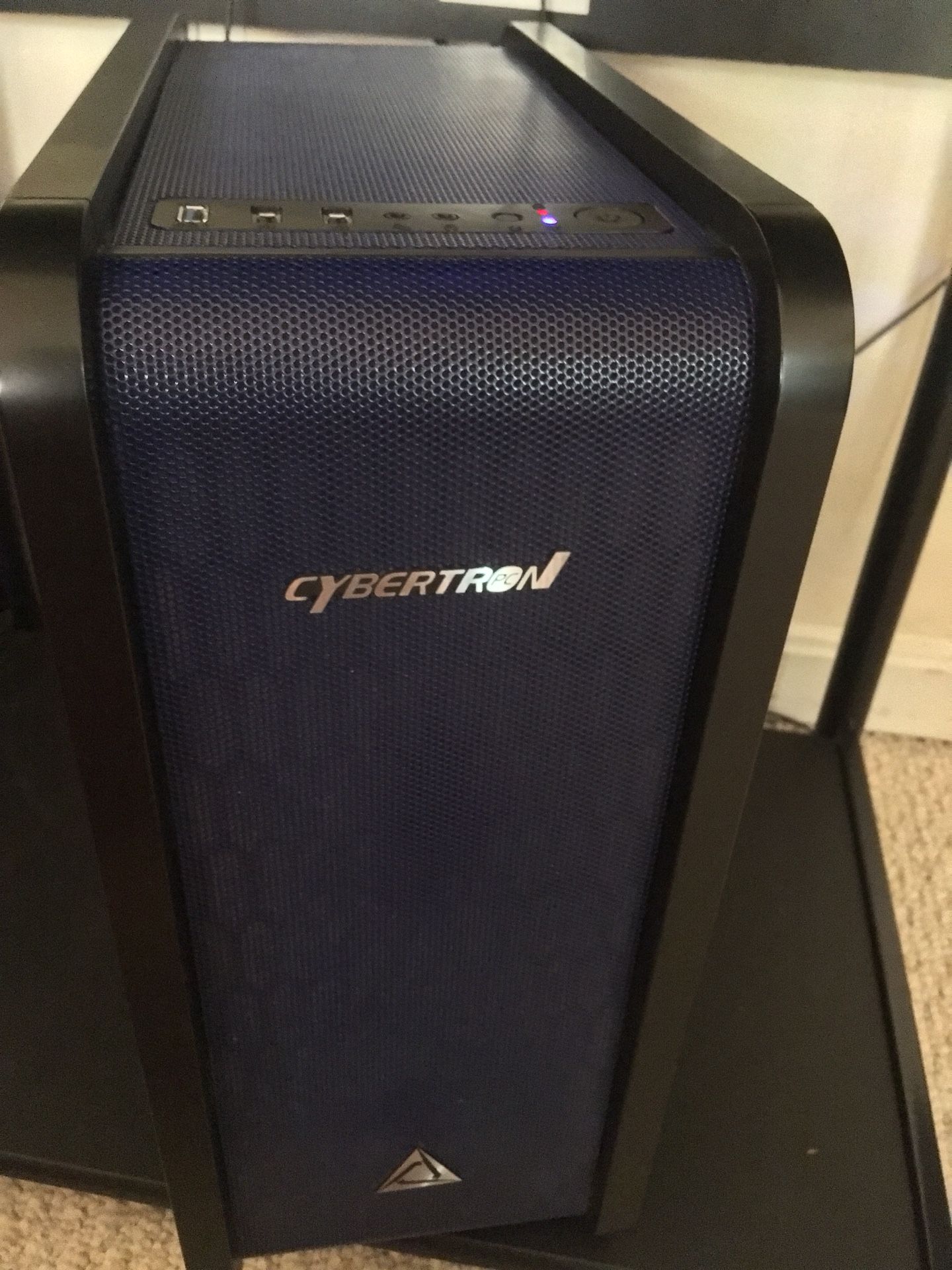 Cybertron Gaming PC