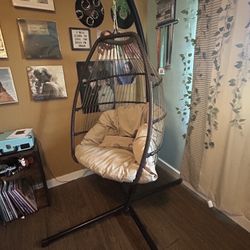 Egg Swinging Chair