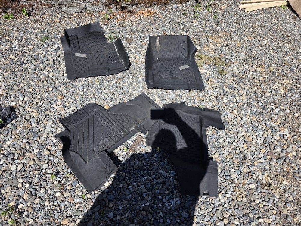 Gmc Rubber Floor Matt's 