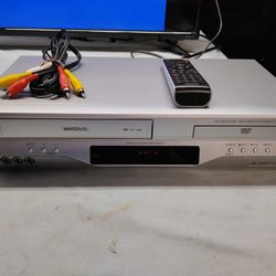 TOSHIBA VCR & DVD PLAYER RECORDER WITH CD PLAYER 
