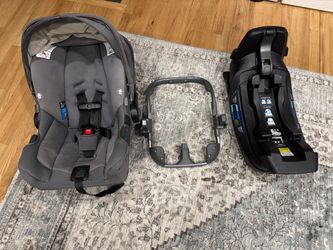 NUNA Pipa rx with relx base and Nuna stroller attachment