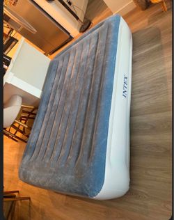 Full Air mattress