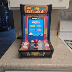 Ms. Pac-man Arcade Game