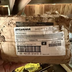 T8 Fluorescent Bulbs 96”