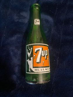 Vintage 7-Up Green Glass Bottle With Branding By Dura Glass Fresno, California 7 Fl Oz 8"  Collectible