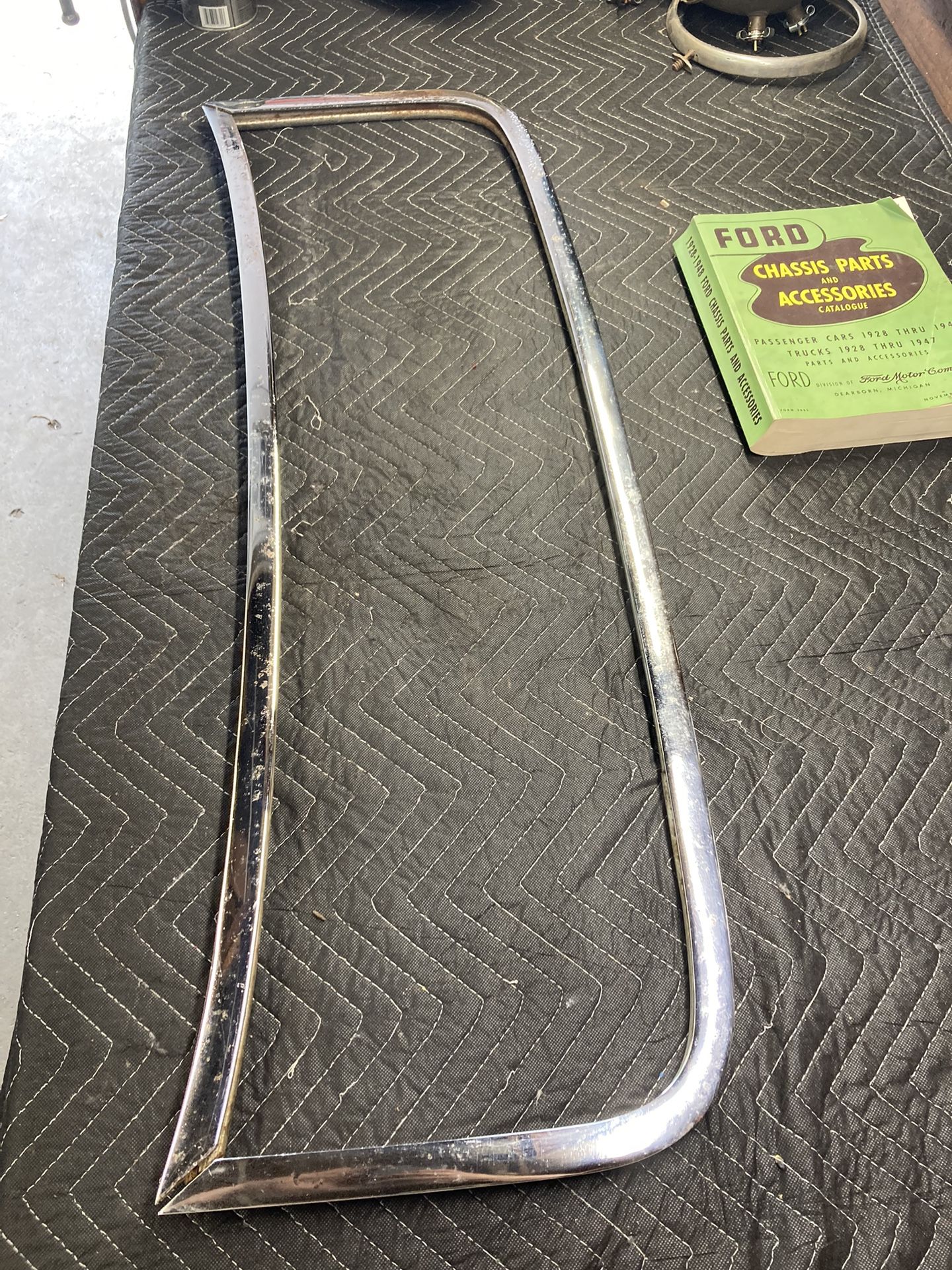 3334 Ford Windshield Frame for Sale in Lakewood, CA OfferUp