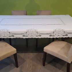 Table With 6 Chairs 