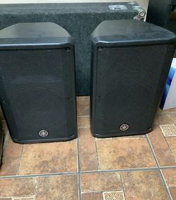 Yamaha Speakers DBR12 (set)