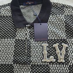 Mens Designer Dress Shirt.  Brand New With Tags 