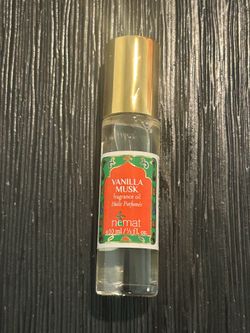 New Nemat Vanilla Musk Fragrance Oil Roll-On travel size 10 ml/0.33 oz