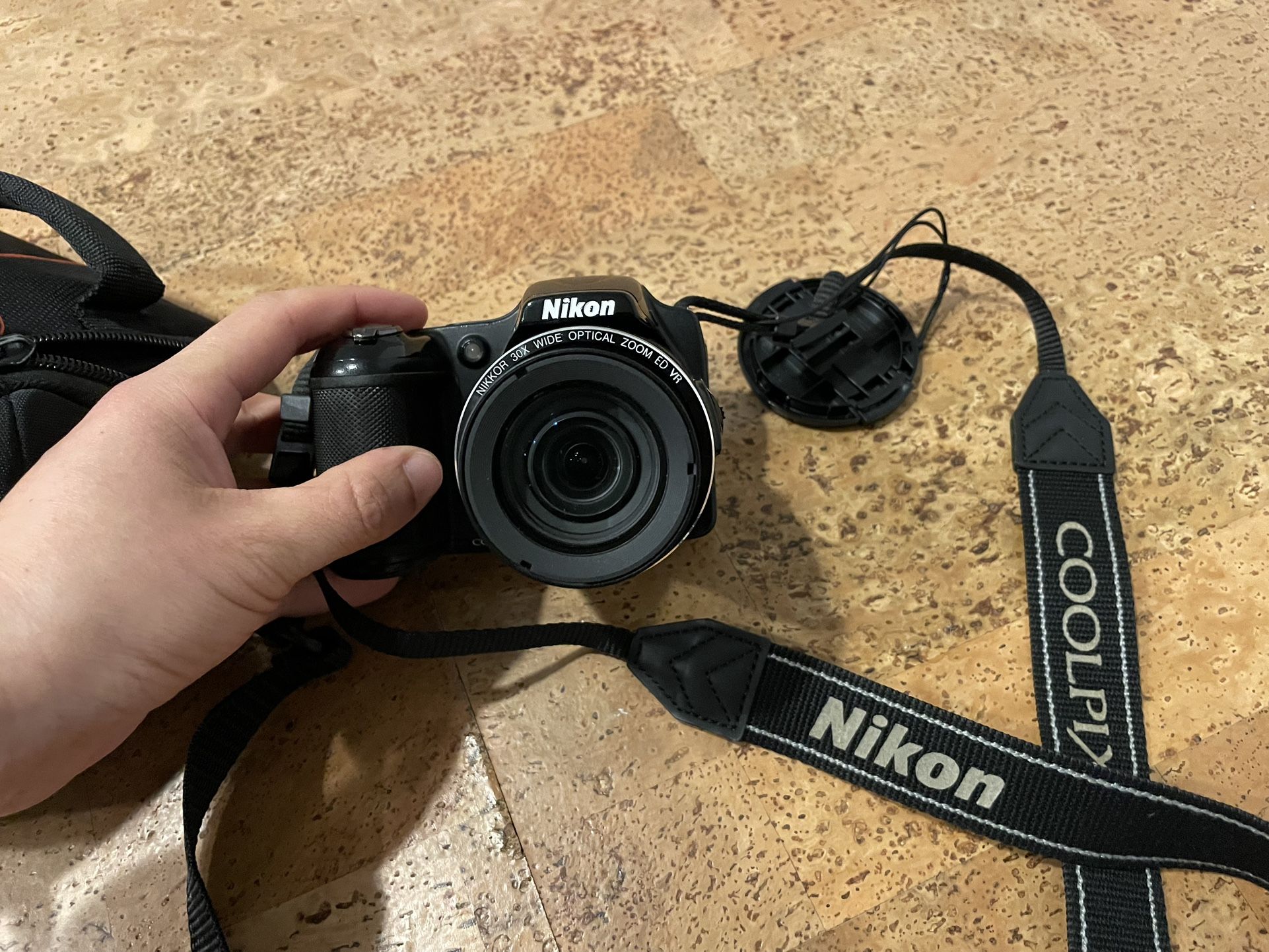 Nikon Coolpix L820 Camera + Camera Bag