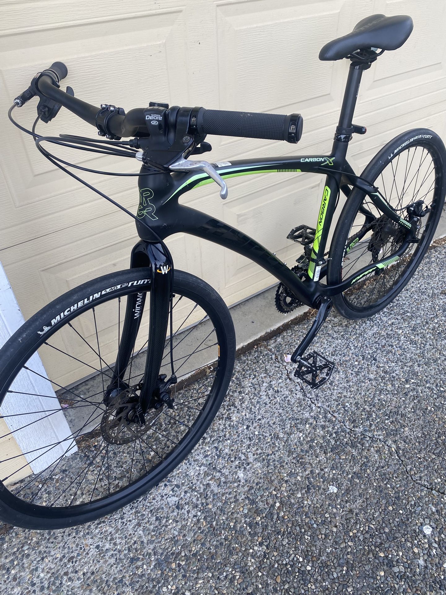Full Carbon City Urban Bike Disc Brakes M