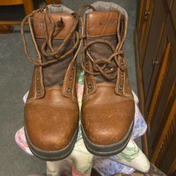 Wolverine leather steel toed boots
