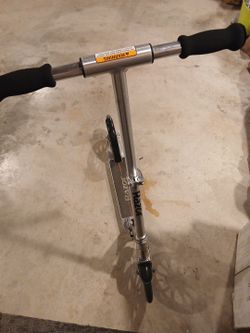 Razor scooter