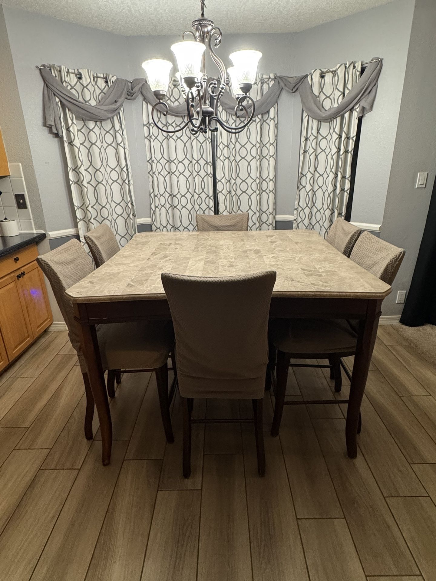 Kitchen Table