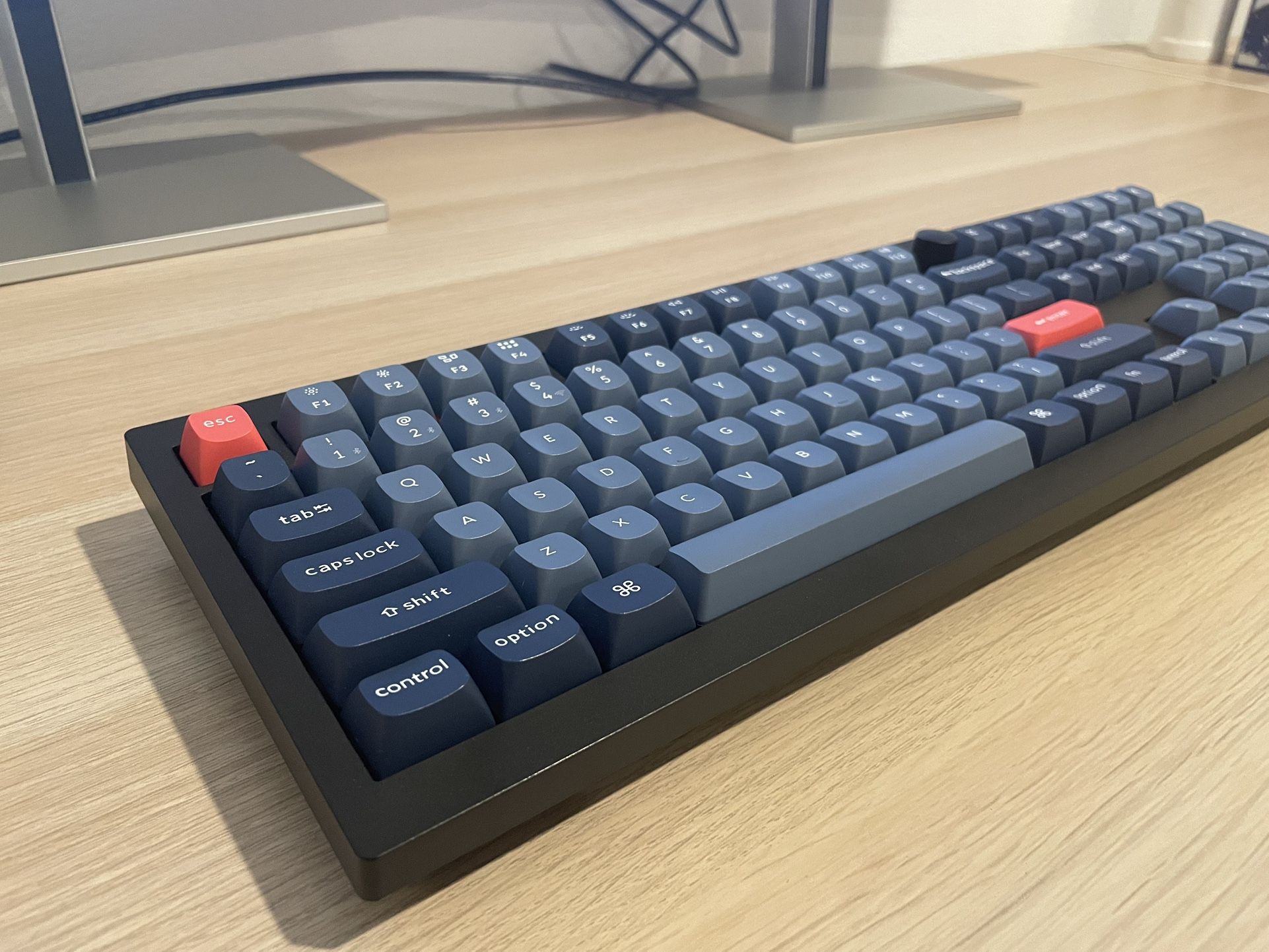 Keychron V6 Max Mechanical Keyboard