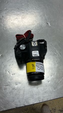 DIGITAL CAMERA