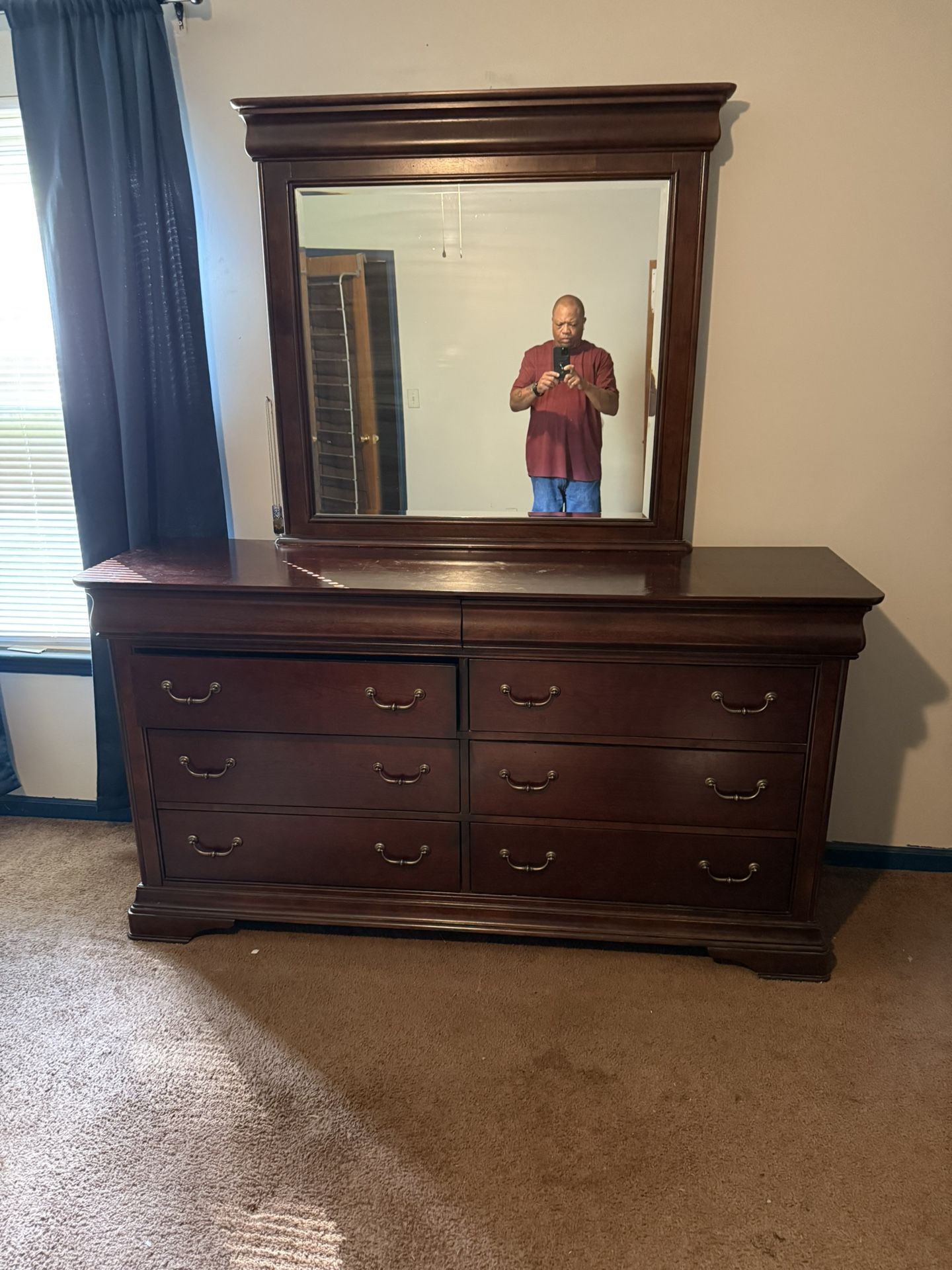 Dresser & Mirror 
