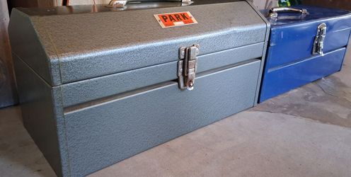 Vintage Park Hammertone Metal Tool Box - Heavy Industrial Chest