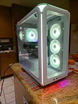 White iBUYPOWER Gaming PC - Ryzen 7 9700F / RTX 5070 12GB / 32GB DDR5 / 1TB NVMe