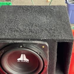 JL Audio 10" W1