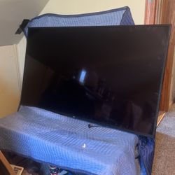 2022 LG 65 INCH TV WITH REMOTE