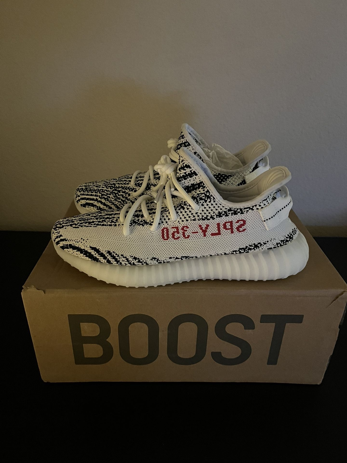 Yeezy 350 " Zebra "