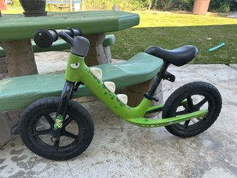 Toddler balance Dino bike